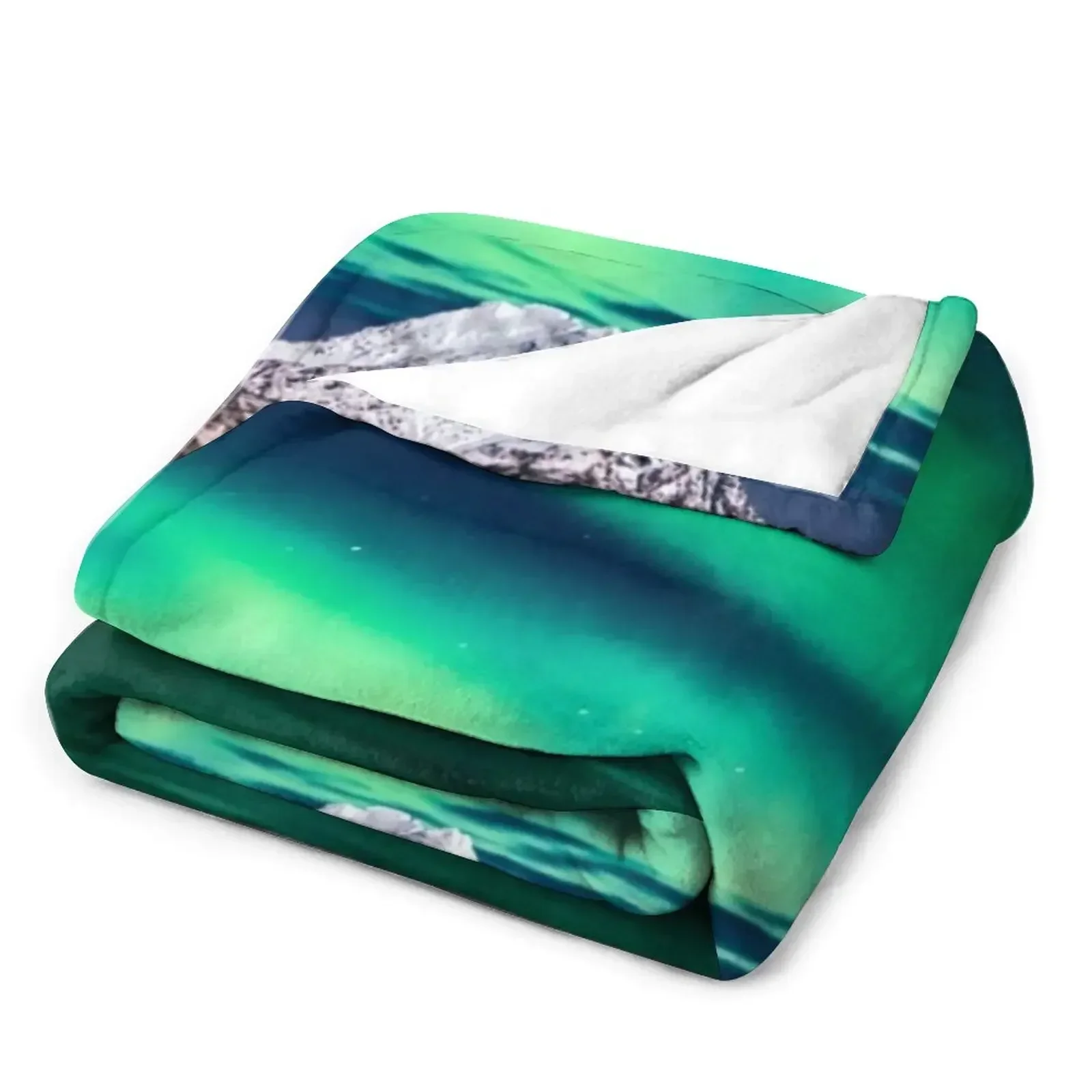 Couverture décorative Mountain - Home Decor Lighting Brands avis et prix